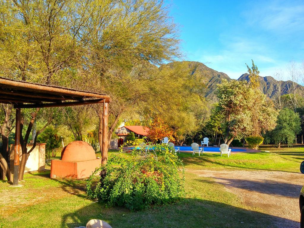 Cabanas Altos Del Velazco 라리오하 외부 사진
