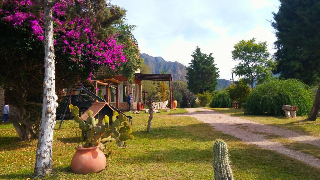 Cabanas Altos Del Velazco 라리오하 외부 사진